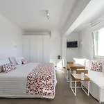 O Lofos Luxury Boutique 圣斯特凡诺斯