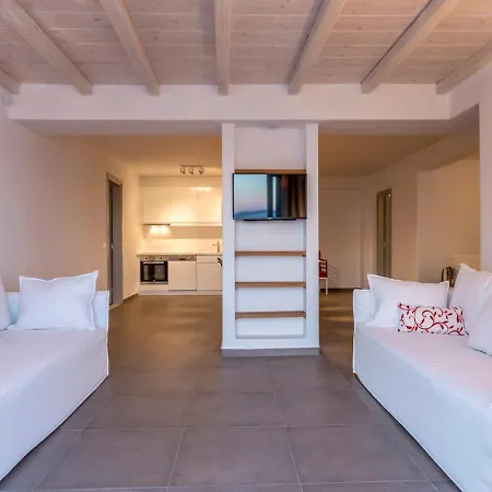 O Lofos Luxury Boutique Szálloda 4*