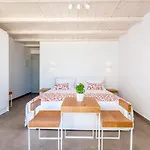 O Lofos Luxury Boutique Agios Stefanos (Mykonos)