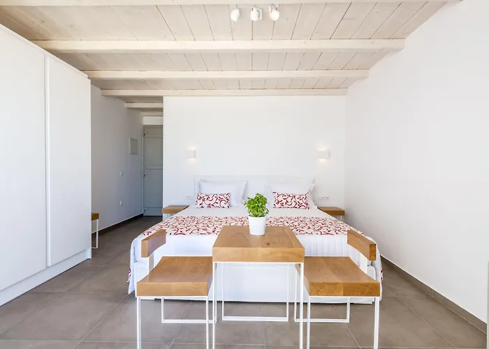 O Lofos Luxury Boutique 4* Agios Stefanos (Mykonos)